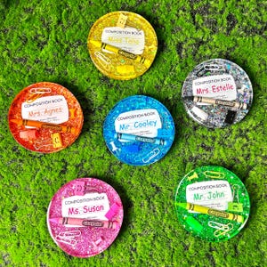 Personalized Teacher Desk Name Sign – Custom Resin Coaster with Crayons & Pencil – Back to School Gift for Teacher, Staff, Mentor, Educator